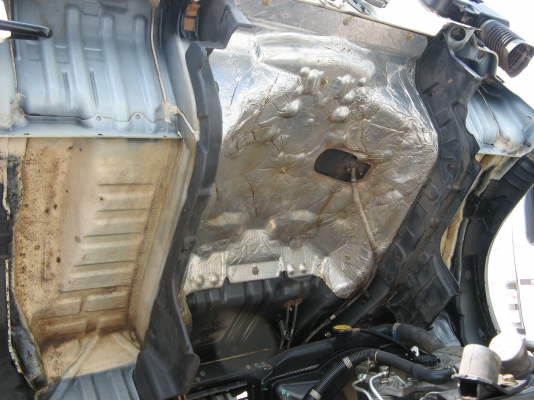 ขาย 6 ล้อ ฮีโน่เมก้า 150 แรง  4 ม. ปี 2007 สภาพดี เครื่องแน่น คัสซีสวย พร้อมใช้งาน ชมรถก่อนได้ครับ สนใจติดต่อได้ที่  081-9425443