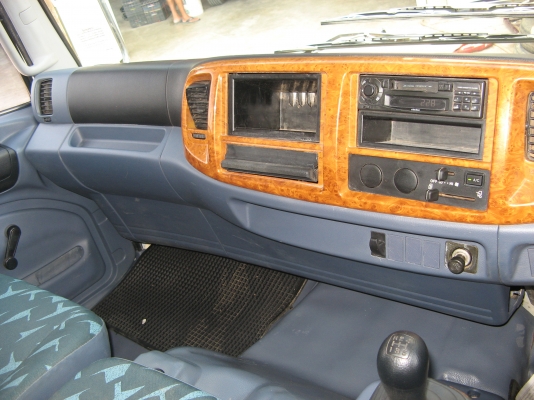 ขาย 6 ล้อ ฮีโน่เมก้า 150 แรง  4 ม. ปี 2007 สภาพดี เครื่องแน่น คัสซีสวย พร้อมใช้งาน ชมรถก่อนได้ครับ สนใจติดต่อได้ที่  081-9425443