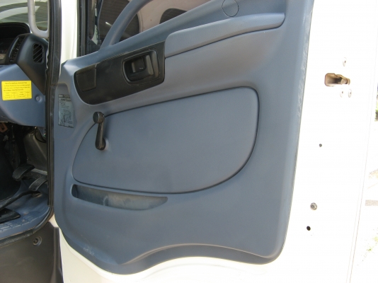 ขาย 6 ล้อ ฮีโน่เมก้า 150 แรง  4 ม. ปี 2007 สภาพดี เครื่องแน่น คัสซีสวย พร้อมใช้งาน ชมรถก่อนได้ครับ สนใจติดต่อได้ที่  081-9425443