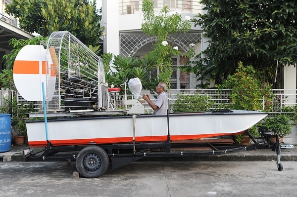 ขายใบพัดเครื่องบิน Bird Dog และ เครื่องยนต์ ของแท้