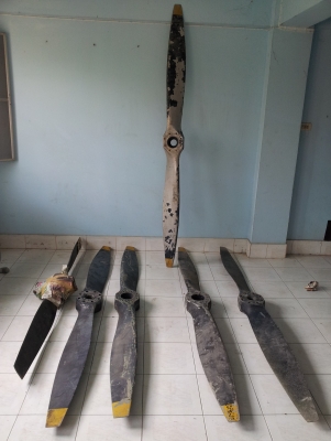 ขายใบพัดเครื่องบิน Bird Dog และ เครื่องยนต์ ของแท้