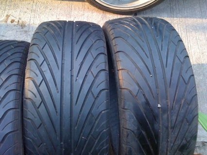 ยางขอบ18 225 40 18ปี4410มี1ชุดเหมาะเอาไปใส่เเก้ขัดครับ