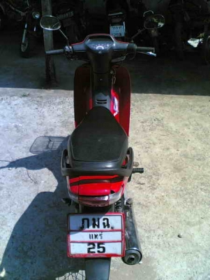 ขายฮอนด้าเวฟ 100 เล่มทะเบียนพร้อมชุดโอน รถปี 45 ทะเบียนขาดปี 55ขาย 15900 บาท