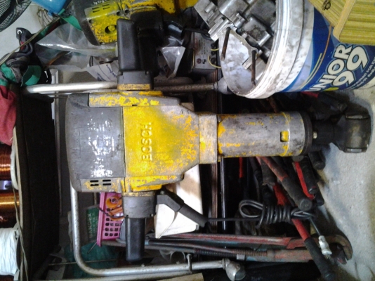 แย็กไฟฟ้าพร้อมใช้งาน  มีดอกพร้อม