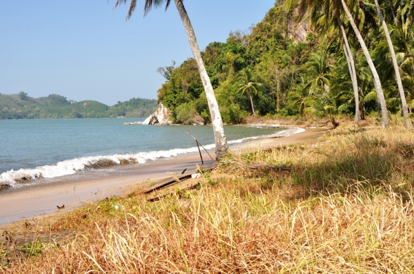 Private island for sale, Near the coast and Chang island, Trad in Thailand.