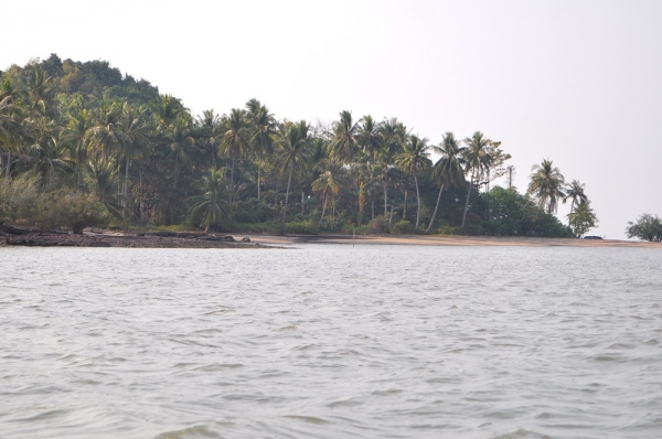 Private island for sale, Near the coast and Chang island, Trad in Thailand.