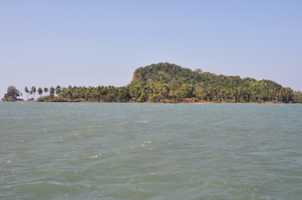Private island for sale, Near the coast and Chang island, Trad in Thailand.