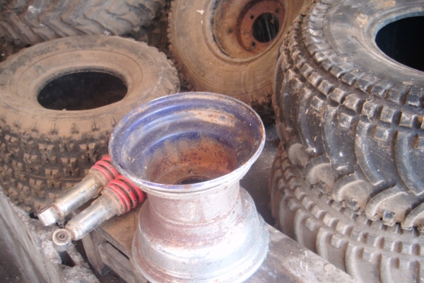 ขายอะไหล่ยาง atv ไม่แพง แยกขายครับyf200