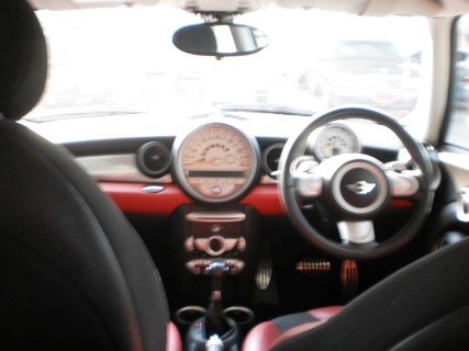 MINI COOPERS 1.6 A/T สีแดง R56 MINI COOPERS 1.6 A/T สีแดง R56