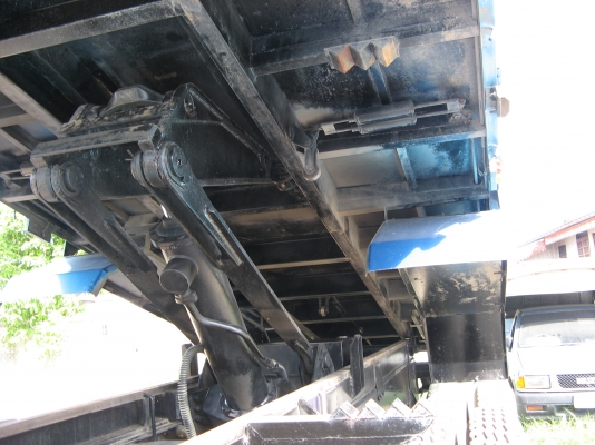 ขายดัมพ์ 12 ล้อ อีซูซุ เดก้า 320 แรง 6 ม. ปี 2006 พ.เพาเวอร์ แอร์เย็น สภาพเดิมสวย พร้อมใช้งาน   สนใจชมรถก่อนได้ครับ ติดต่อได้ที่ 081-9425443