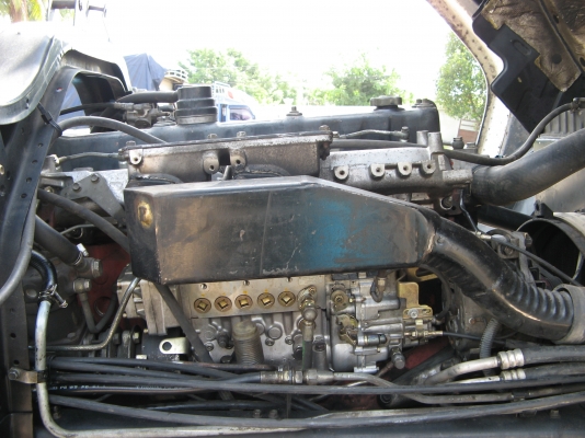 ขายดัมพ์ 12 ล้อ อีซูซุ เดก้า 320 แรง 6 ม. ปี 2006 พ.เพาเวอร์ แอร์เย็น สภาพเดิมสวย พร้อมใช้งาน   สนใจชมรถก่อนได้ครับ ติดต่อได้ที่ 081-9425443