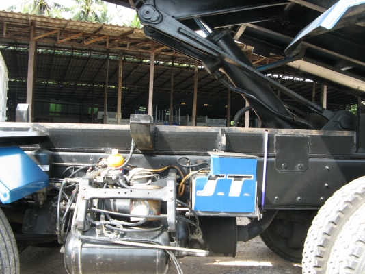 ขายดัมพ์ 12 ล้อ อีซูซุ เดก้า 320 แรง 6 ม. ปี 2006 พ.เพาเวอร์ แอร์เย็น สภาพเดิมสวย พร้อมใช้งาน   สนใจชมรถก่อนได้ครับ ติดต่อได้ที่ 081-9425443