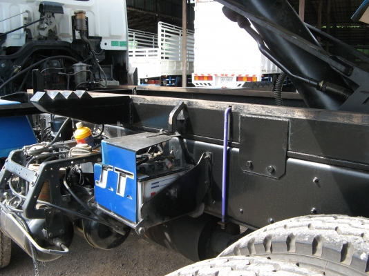 ขายดัมพ์ 12 ล้อ อีซูซุ เดก้า 320 แรง 6 ม. ปี 2006 พ.เพาเวอร์ แอร์เย็น สภาพเดิมสวย พร้อมใช้งาน   สนใจชมรถก่อนได้ครับ ติดต่อได้ที่ 081-9425443