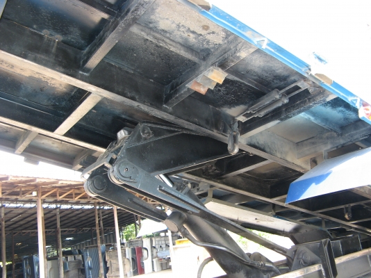 ขายดัมพ์ 12 ล้อ อีซูซุ เดก้า 320 แรง 6 ม. ปี 2006 พ.เพาเวอร์ แอร์เย็น สภาพเดิมสวย พร้อมใช้งาน   สนใจชมรถก่อนได้ครับ ติดต่อได้ที่ 081-9425443