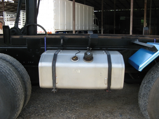 ขายดัมพ์ 12 ล้อ อีซูซุ เดก้า 320 แรง 6 ม. ปี 2006 พ.เพาเวอร์ แอร์เย็น สภาพเดิมสวย พร้อมใช้งาน   สนใจชมรถก่อนได้ครับ ติดต่อได้ที่ 081-9425443