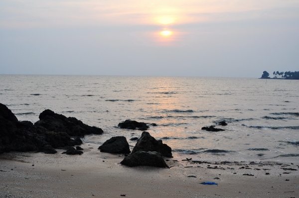 Private beach and a hill jutting out into the sea for sale. Cheap price ,Thailand Private beach and a hill jutting out into the sea for sale. Cheap price ,Thailand