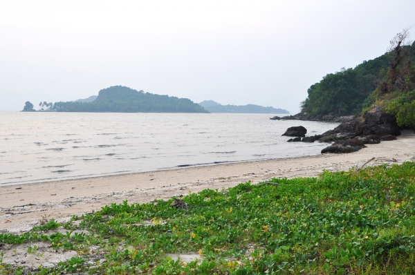 Private beach and a hill jutting out into the sea for sale. Cheap price ,Thailand Private beach and a hill jutting out into the sea for sale. Cheap price ,Thailand