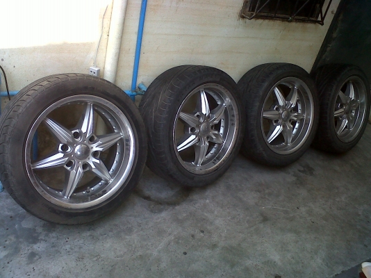 ขายล้อ LENSO 6รู 139/ 17" พร้อมยาง ถอดจาก Dmax ขาย 9,000 บาท ขายล้อ LENSO 6รู 139/ 17" พร้อมยาง ถอดจาก Dmax ขาย 9,000 บาท