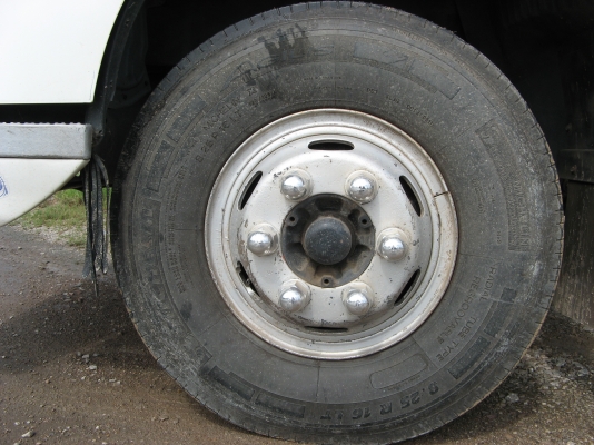 ขาย 6 ล้อ ฮีโน่เมก้า 150 แรง 5.50 ม. ปี 2005 สภาพดีเดิม ๆ เครื่องแน่น คัสซีสวย พร้อมใช้งาน   สนใจชมรถก่อนได้ครับ ติดต่อได้ที่  081-9425443