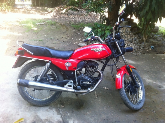 ขายรถมอเตอร์ไซด์ Honda Luxury Sport รุ่น Wing ปี1988 ขายรถมอเตอร์ไซด์ Honda Luxury Sport รุ่น Wing ปี1988
