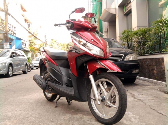 ขออนุญาติขาย Honda CLICK-i ปี 52 หัวฉีด สีแดง ล้อแม็ก