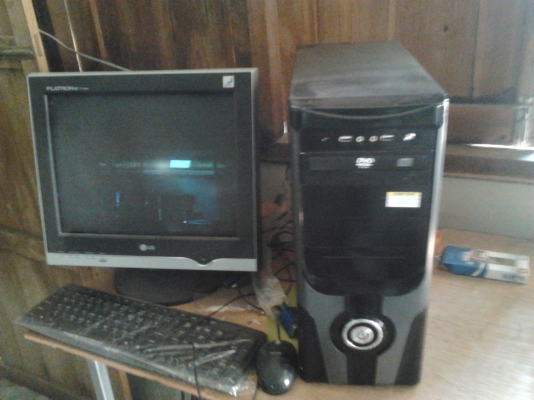 ขายคอมถูกๆ pentium 3.0 D /1G/ 80G