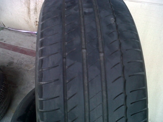 ขายยาง Michelin Primacy LC 235/55R17 ปี 24/12 1 เส้น 33/11 3เส้น