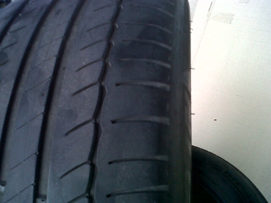 ขายยาง Michelin Primacy LC 235/55R17 ปี 24/12 1 เส้น 33/11 3เส้น