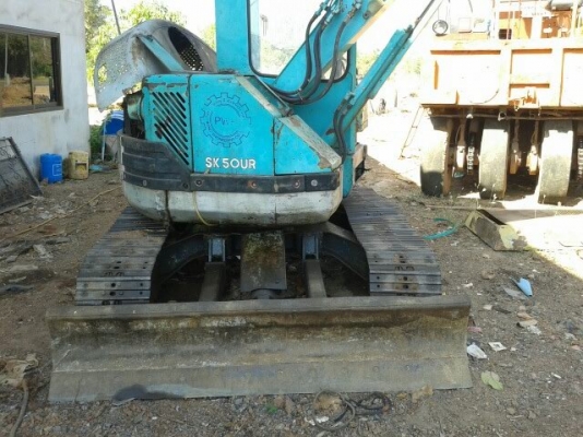 Kobelco SK50 ขุด พร้อมดันหน้าครับ รถอยุ่อุดรครับ