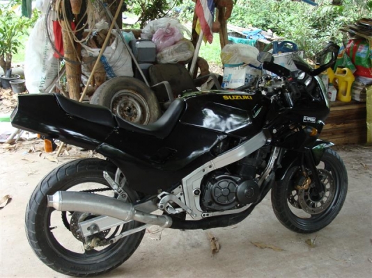 ขาย suzuki gsxr 400 R4  รถขี่กลับได้เลย ปรับเหลือ30000