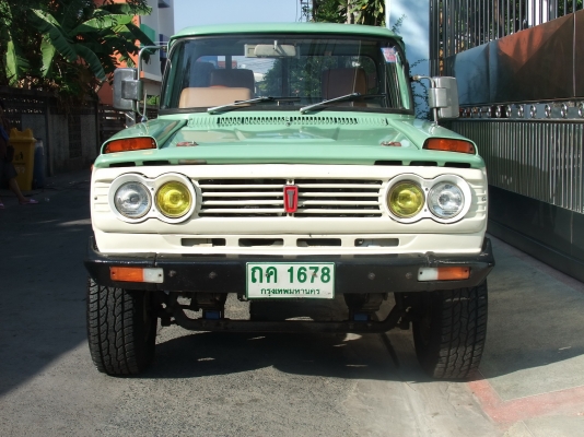 Toyota stout 1jz-ge a/t lpg/mixer