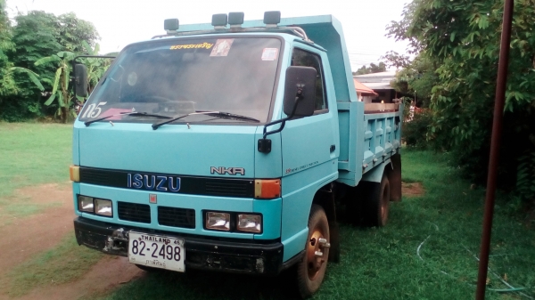 ขาย อิซุซุ NKR88  260000  ครับ
