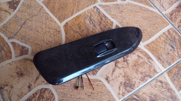 สวิทช์กดกระจก ฝั่งซ้าย Mitsubishi Lancer Cedia