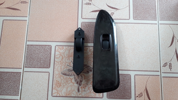 สวิทช์กดกระจก ฝั่งซ้าย Mitsubishi Lancer Cedia สวิทช์กดกระจก ฝั่งซ้าย Mitsubishi Lancer Cedia