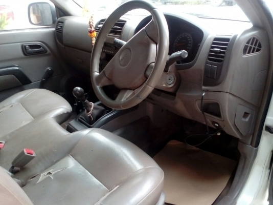 ISUZU  ปี2005  เครื่อง2500 พาวเวอร์  เครื่องดี เเชสซีสวย ช่วงล่างดี เอกสารครบ รถยังสภาพพร้อมใช้งานรถสีเดิมบางไม่เคยทำ  รถมีประกันชั้น1 ยังเหลือคับเคลมได้ตามใจชอบคับ  087-6835269  0936423105