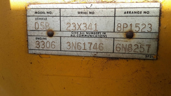 ขายแทรคเตอร์D5Bตีนไก่ ราคา 390;000  บาท