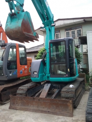 ขายรถเก่านอก ใช้งานน้อย KOBELKO SK75US สภาพเดิมๆ