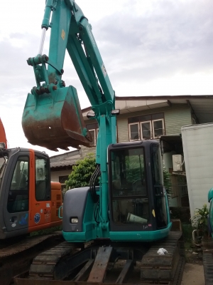 ขายรถเก่านอก ใช้งานน้อย KOBELKO SK75US สภาพเดิมๆ