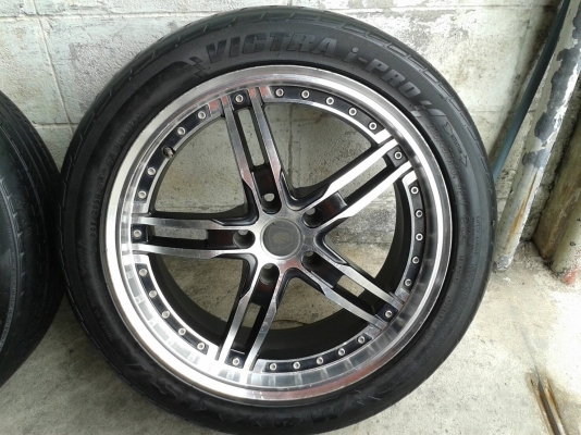 ขอบ18นิ้ว5รู114 หน้า8ตื้นหลัง9ลึก พร้อมยาง สวยๆ 4 ล้อ ราคา 8500 บาท