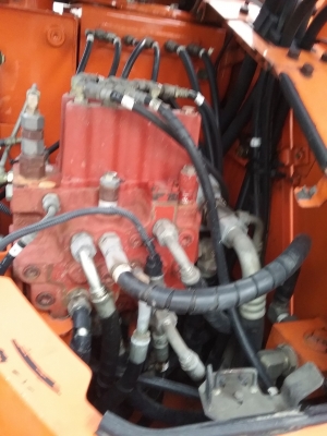 ขายรถเก่านอก ใช้งานน้อย HITACHI ZX 75 US สภาพเดิมๆ พร้อมใช้งาน