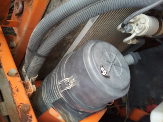 ขายรถเก่านอก ใช้งานน้อย HITACHI ZX 75 US สภาพเดิมๆ พร้อมใช้งาน