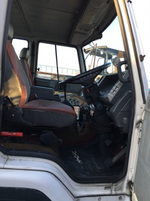 ISUZU หัวแชทซี เครื่อง6BG1  175แรงม้า