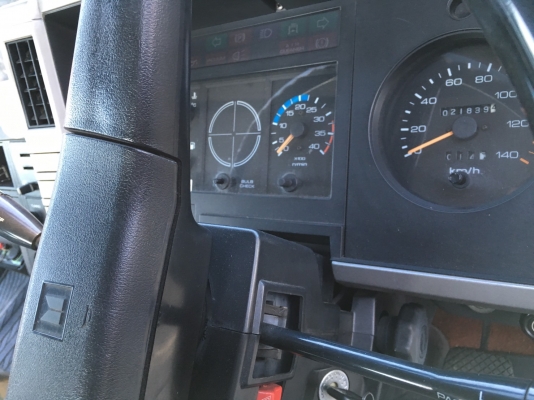 ISUZU หัวแชทซี เครื่อง6BG1  175แรงม้า