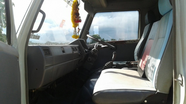 ขาย6ล้อดั้มFC2WELA120แรง ปี39 ห้างแท้ สวยครบ ดั้ม5คิว F หน้าหล้งแอร์ เพาเวอร์ สโล รถสวยขับดี สภาพพร้อมใช้งาน