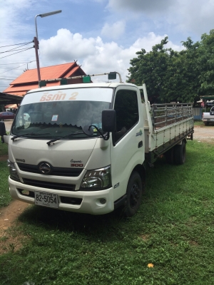 ขายHino150แรง. ออกป้ายแดง วิ่ง6หมืนkm. สภาพสวยมากๆๆพร่อมใช้