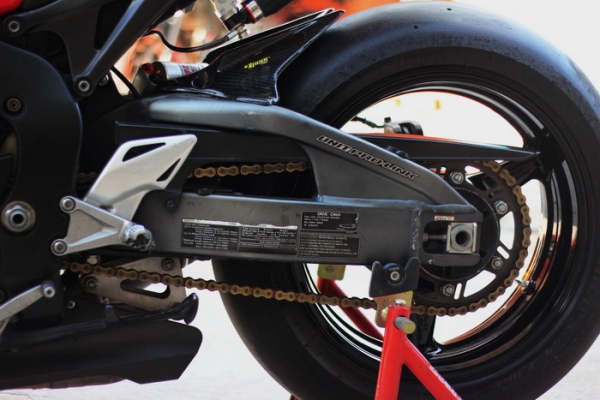 <เอิร์ท พิดโลก>CBR1000RR ปี08 สรรพแท้100\% สภาพสวย แต่งล้น