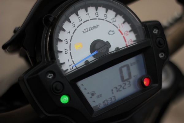 <เอิร์ท พิดโลก>er6n ปี2012 สภาพสวยไม่แพง