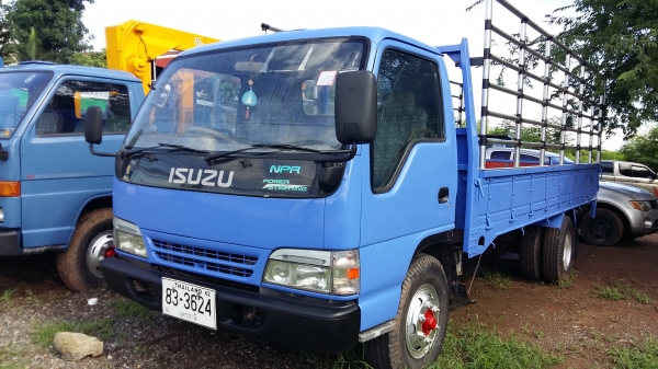 ขายหกล้อกลาง NPR-130 แรงม้ากระบะยาว 5ม.แอร์ เพาเวอร์ เอฟหน้า-หลัง สภาพสวยพร้อมใช้