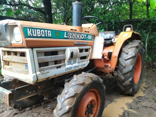ขายรถไถ KUBOTA L2002  2เพลา ราคา 60,000 อ.แกลง ระยอง DC Tractor Rayong 0818618678,0899347475 id line=0818618678 id line=0899347475 มีรถขนส่งบริการทั่วไทย https://www.facebook.com/DC-Tractor-Rayong-307154532717928/shop?ref=page_internal&amp;rid=30715453271