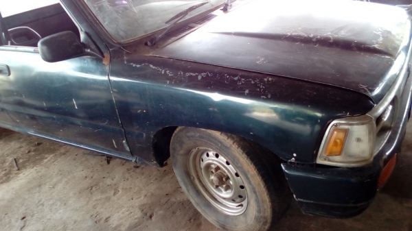 ขายTOYOTA  ไมตี้ปี04  เล่มทะเบียนพร้อมโอน0871684611